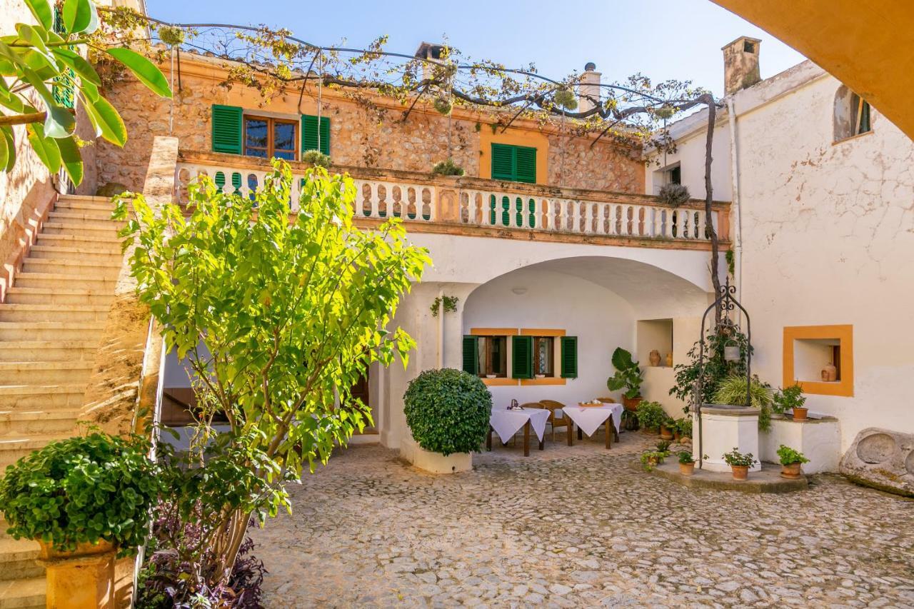 Historic House In Mallorca Up To 12 Guests Andraitx