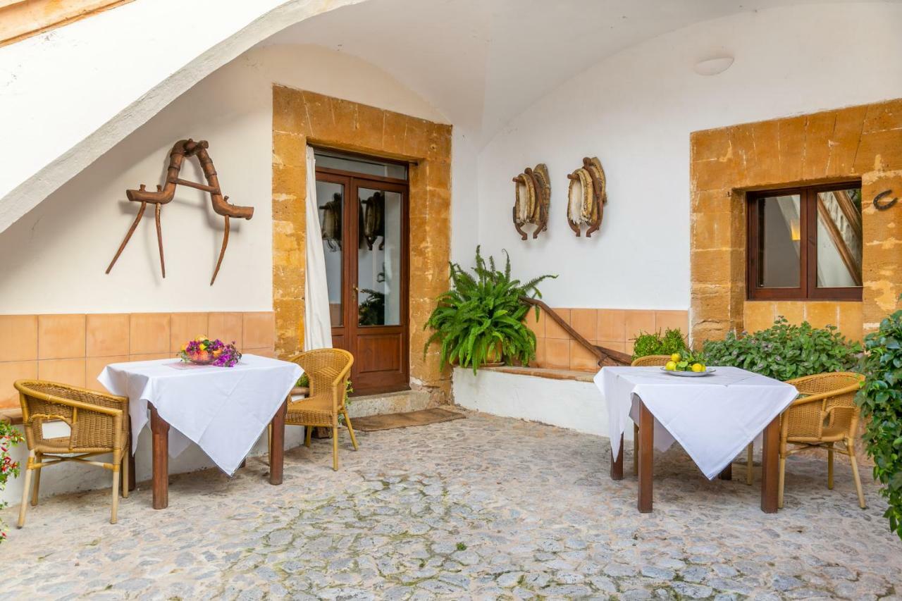 Villa Historic House In Mallorca Up To 12 Guests Andraitx